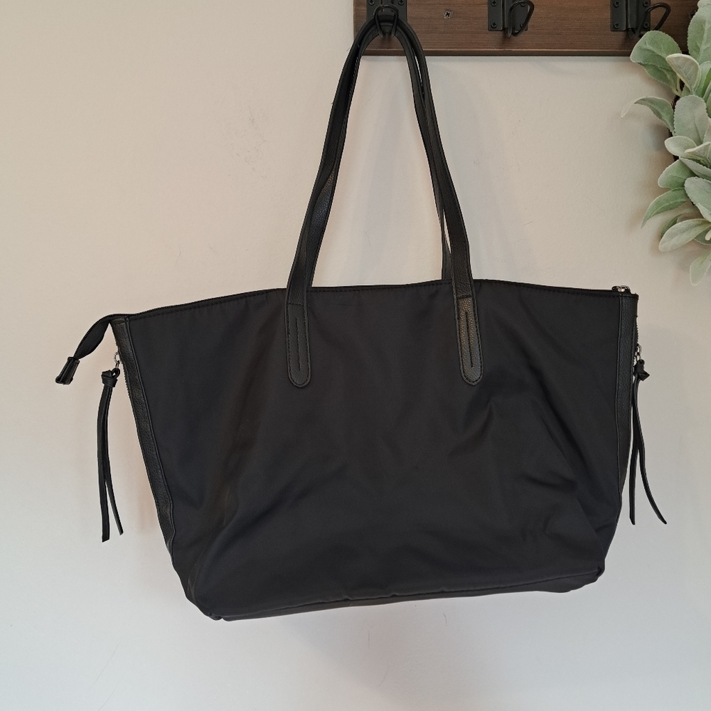BOTKIER Black Nylon Shoulder Tote Bag - Picture 3 of 8